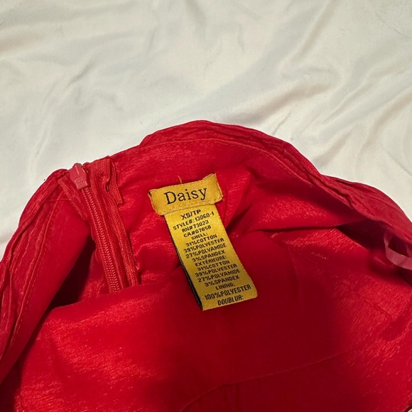 RED DRESS - Picture 3 of 3